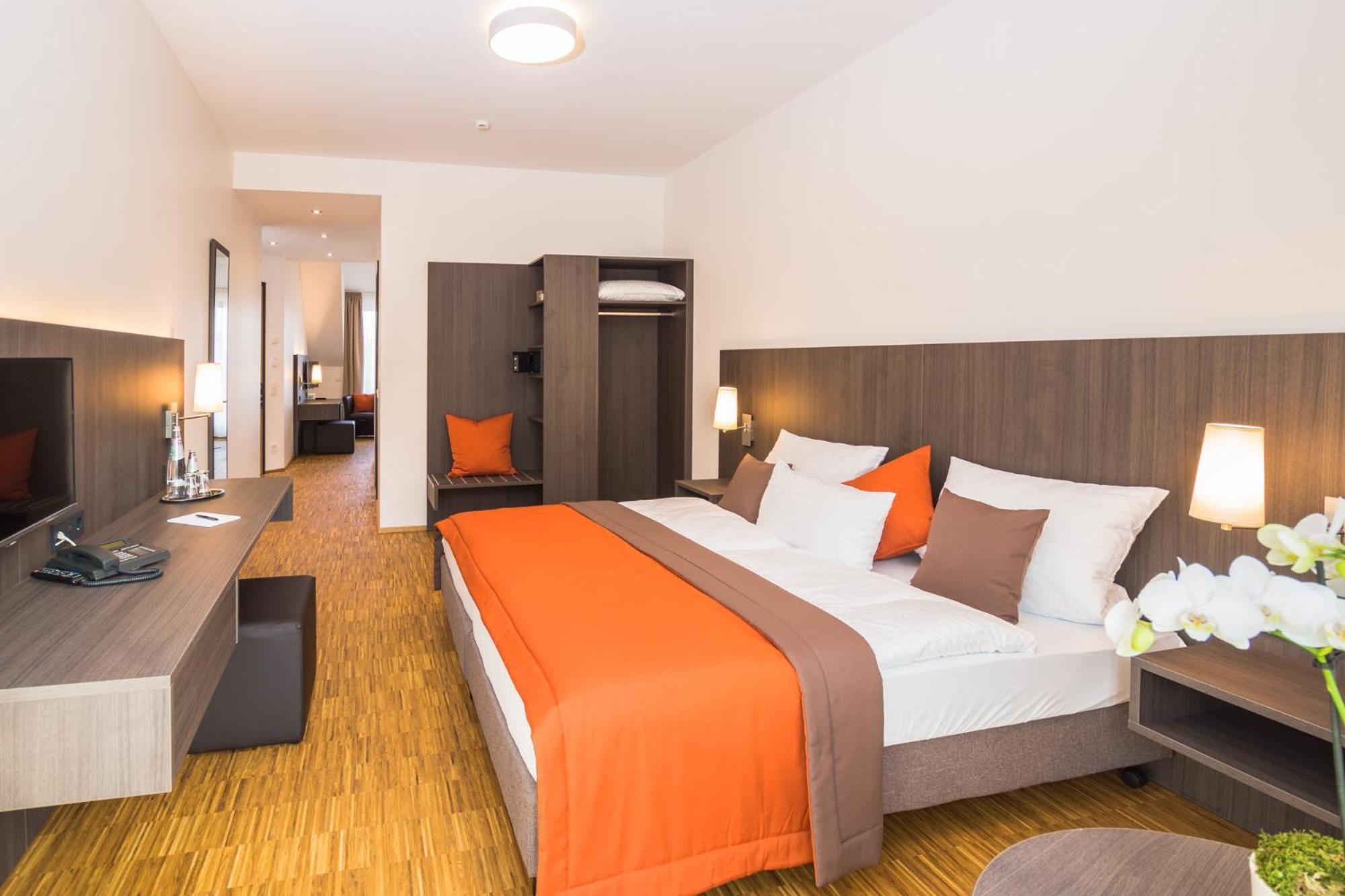 Stadthotel Reich Мелльрихштадт Экстерьер фото